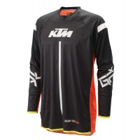 b2b2b2-PHO_PW_PERS_VS_324414-3PW21000100X-GRAVITY-FX-SHIRT-BLACK-FRONT_%23SALL_%23AWSG_%23V1
