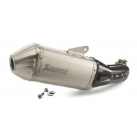e5e5e5-PHO_PP_NMON_95805979000-AKRAPOVIC-SLIP-ON-LINE_%23SALL_%23AWSG_%23V1